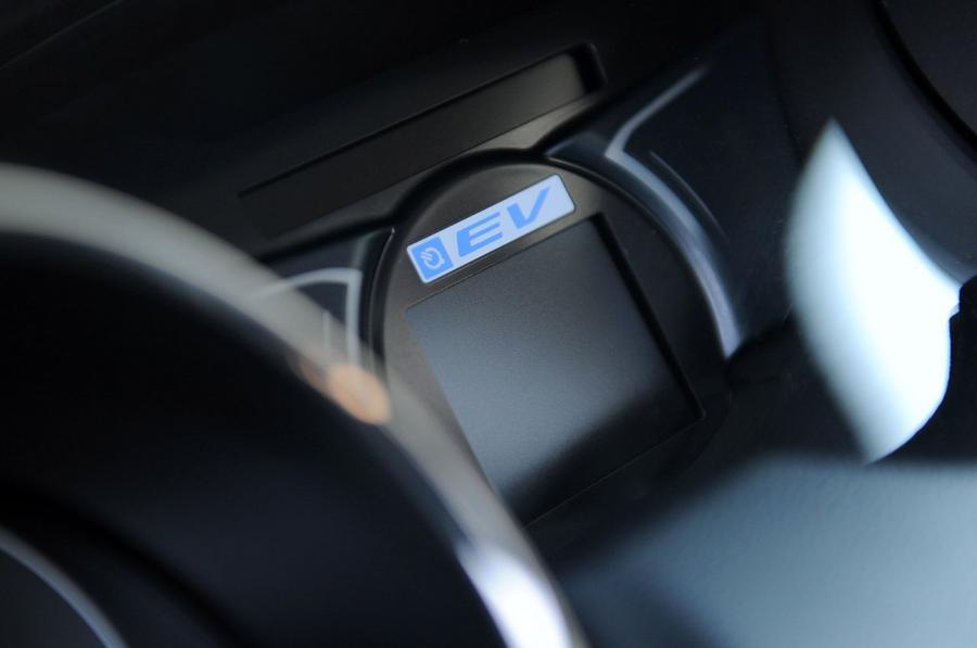  Honda Fit EV 2013 года  (фото 29 из 64)